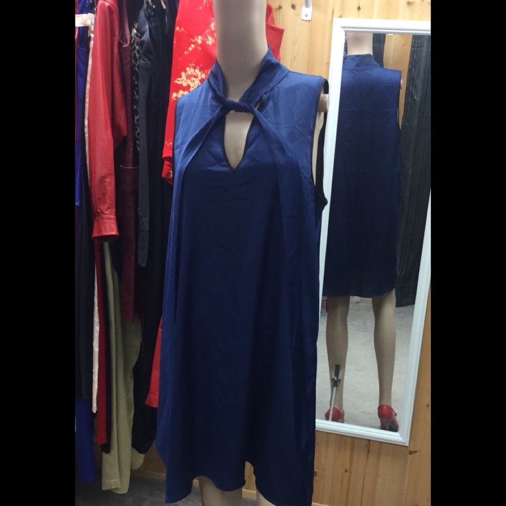 Silky BCBG navy blue dress mini dress NWT M